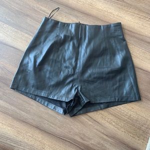 High waited leather shorts BB Dakota